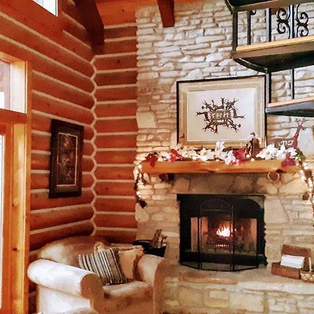 Cherokee Mountain Log Cabins Eureka Springs Buitenkant foto
