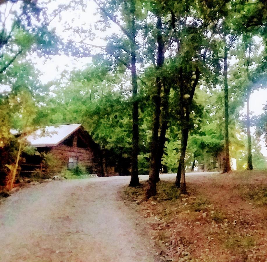 Cherokee Mountain Log Cabins Eureka Springs Buitenkant foto