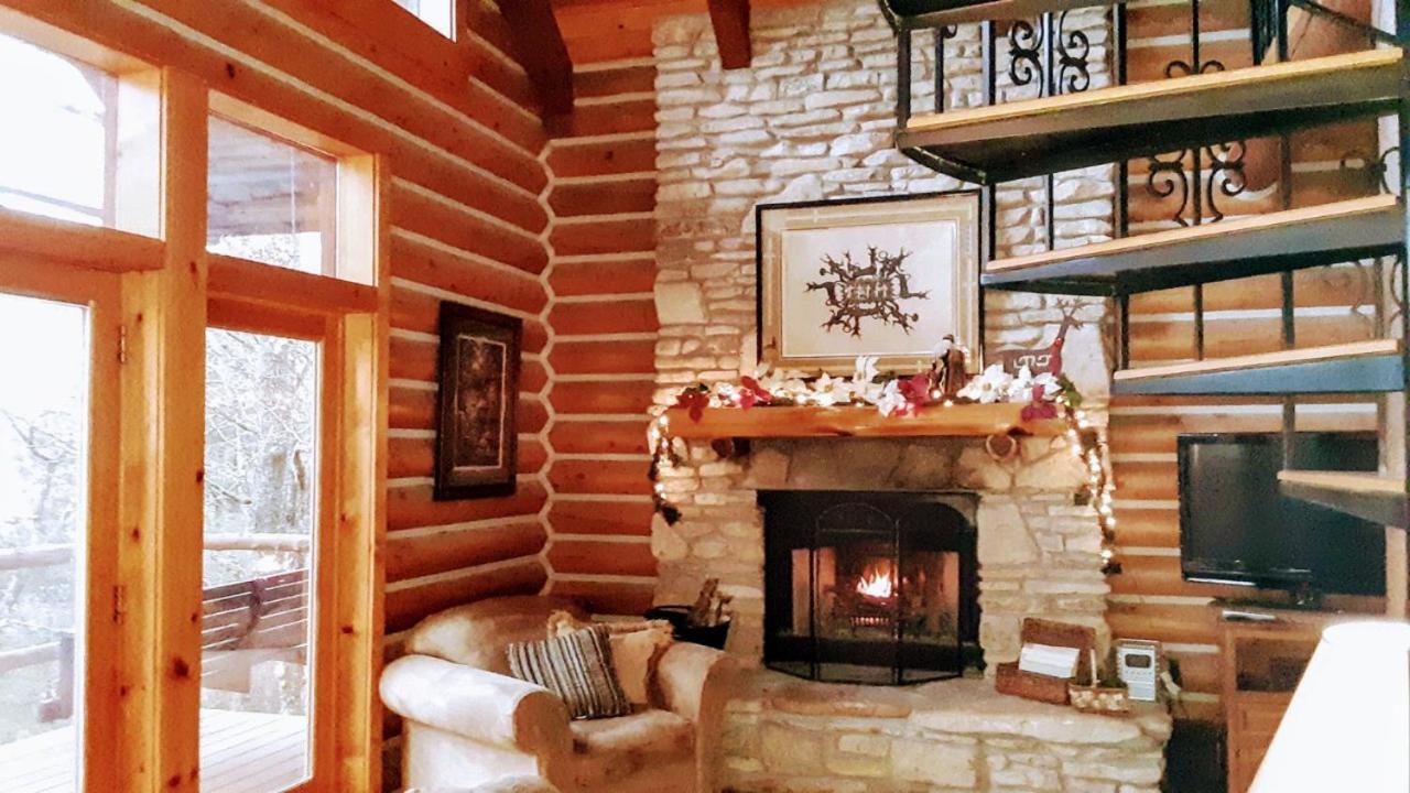 Cherokee Mountain Log Cabins Eureka Springs Buitenkant foto