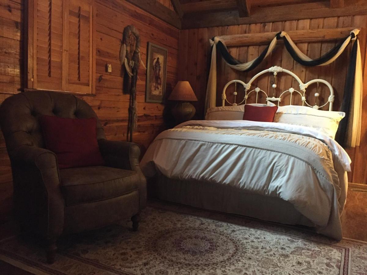 Cherokee Mountain Log Cabins Eureka Springs Buitenkant foto