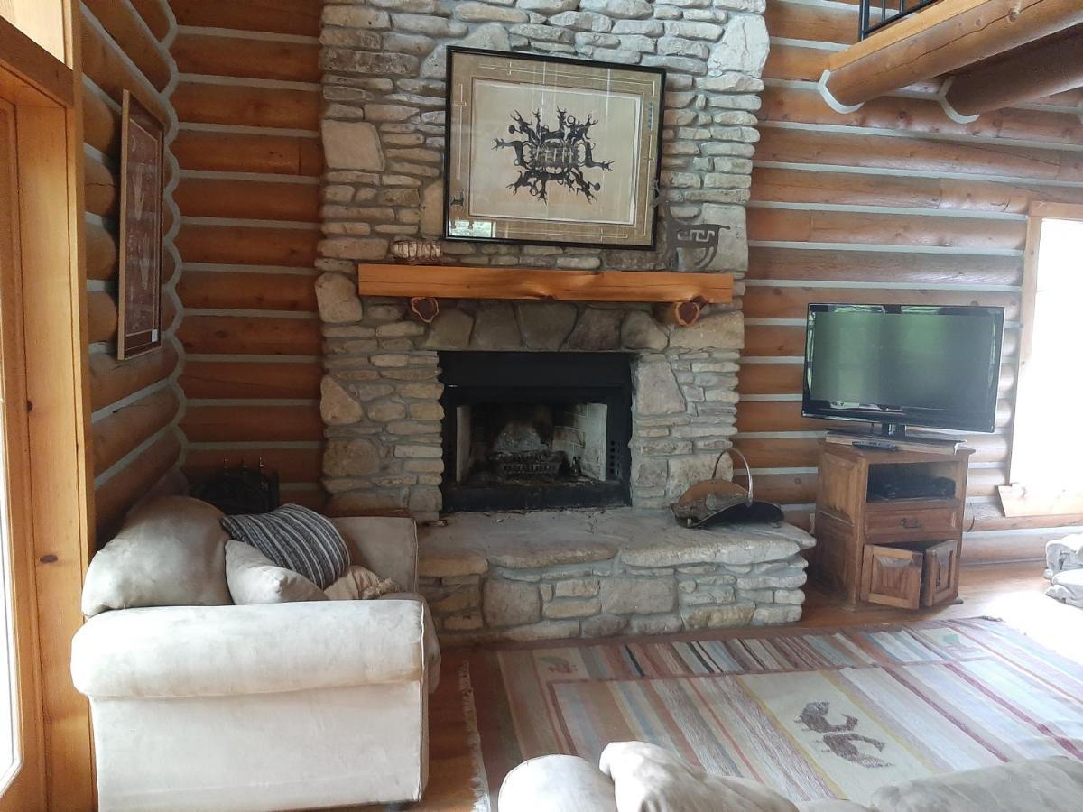 Cherokee Mountain Log Cabins Eureka Springs Buitenkant foto